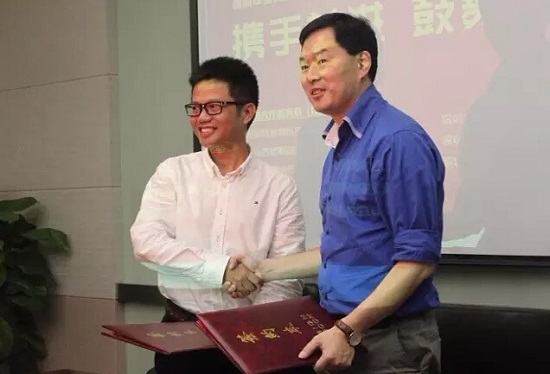 第一戶外與華強集團達成戰(zhàn)略合作，廣告投放獨家壟斷