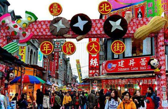 2018春節(jié)來(lái)臨，春節(jié)期間投哪類戶外廣告效果好?
