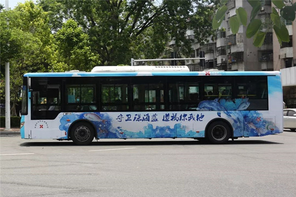 公益公交廣告如何既好看又有價(jià)值，珠海公交車廣告為你打個(gè)樣!