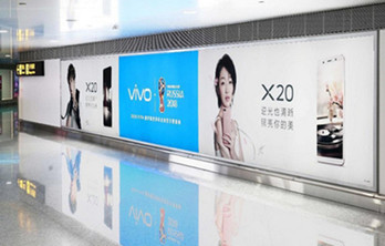 重慶江北機場到達區(qū)燈箱廣告投放價格