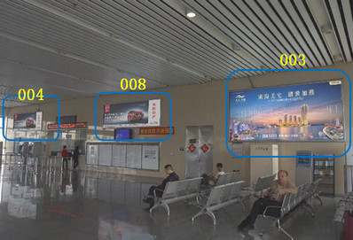 南朗站A、B進(jìn)出站口+售票窗旁燈箱廣告