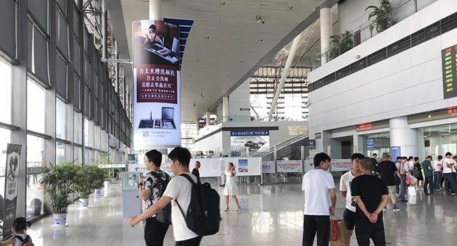 青島高鐵站進站大廳燈箱媒體怎么樣？