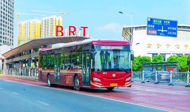投放南寧公交車(chē)廣告需要多少錢(qián)？