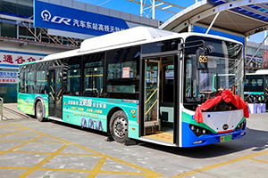 青島公交廣告價(jià)格多少錢(qián)，汽車(chē)用品行業(yè)青島公交車(chē)身廣告案例？