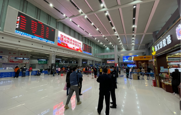 遵義機(jī)場(chǎng)廣告價(jià)格多少錢(qián)？貴州遵義茅臺(tái)機(jī)場(chǎng)安檢候機(jī)廣告牌位置？