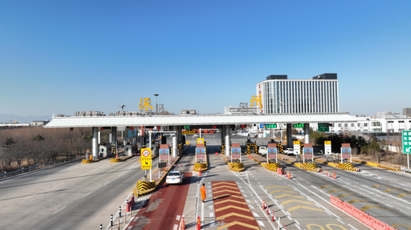 保定高速收費(fèi)站廣告價(jià)格多少錢？保定高速收費(fèi)站廣告站點(diǎn)有哪些？