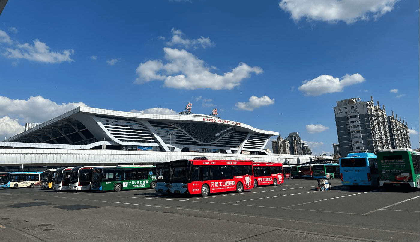 寧波公交車巴士廣告價格收費多少錢？寧波公交車身廣告案例優(yōu)勢