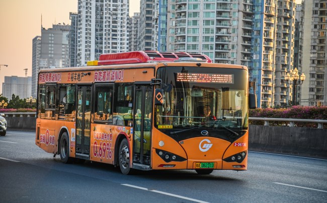 廣州公交巴士外車身廣告優(yōu)勢線路推薦，廣州公交車身廣告價(jià)格收費(fèi)