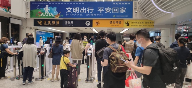 深圳福田口岸廣告價(jià)格收費(fèi)，福田口岸出境熱門廣告牌推薦