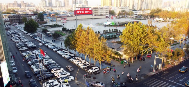 周口戶外LED大屏廣告價格收費，周口五一文化廣場地標大屏LED廣告