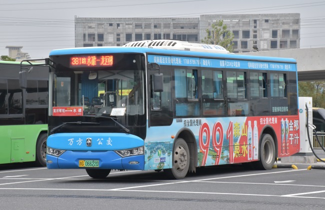 義烏公交廣告車身貼紙線路案例推薦，義烏公交車巴士廣告投放價格