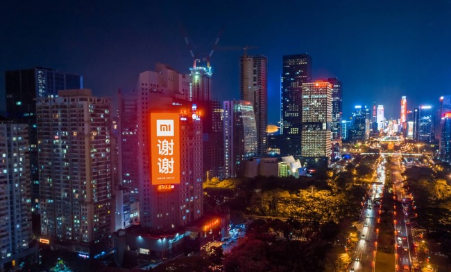 戶外廣告的發(fā)布流程是怎樣的？選擇戶外廣告或線上廣告哪個(gè)好？為什么？
