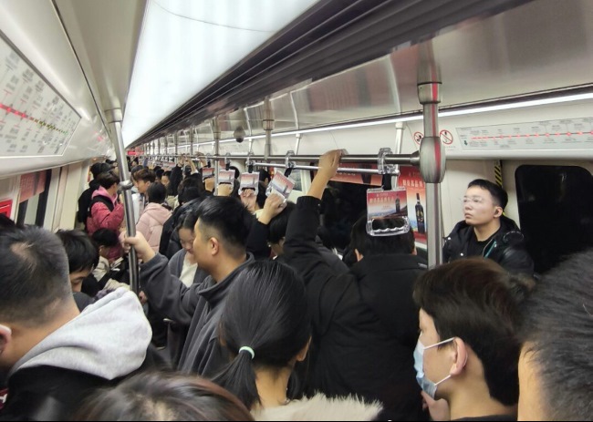鄭州地鐵列車語音冠名價(jià)格，鄭州地鐵車廂播音導(dǎo)向廣告投放