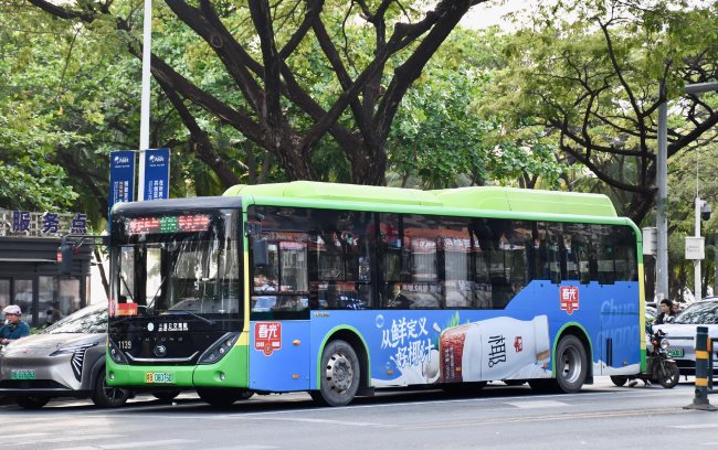 三亞公交車(chē)身三側(cè)外車(chē)貼廣告投放，三亞公交巴士廣告價(jià)格