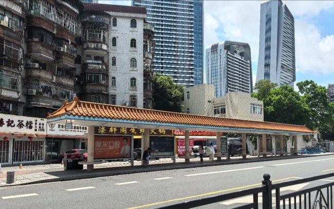 珠海公交站臺(tái)大牌廣告投放，珠海巴士候車亭廣告價(jià)格