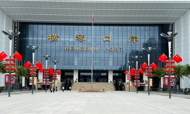 珠海橫琴口岸廣告-橫琴口岸廣告價(jià)格-珠?？诎稄V告公司