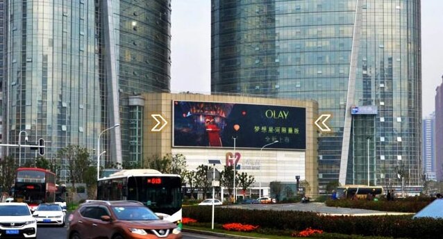 武漢光谷國(guó)際廣場(chǎng)戶外LED廣告怎么樣？